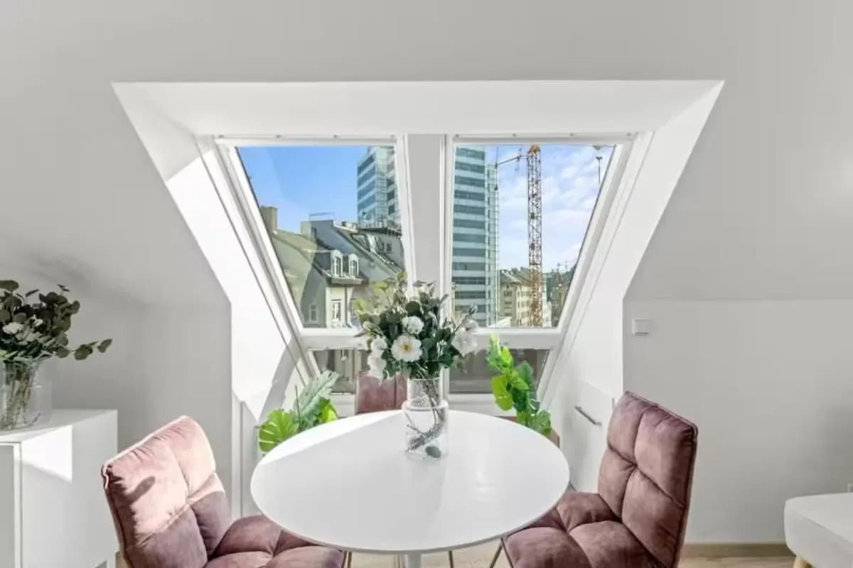 2 Minutes To Metro I Rooftop Apartment I Designer Vienna