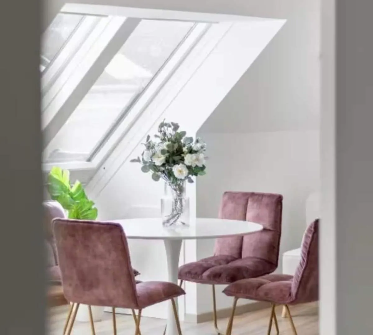 2 Minutes To Metro I Rooftop Apartment I Designer Vienna Austria