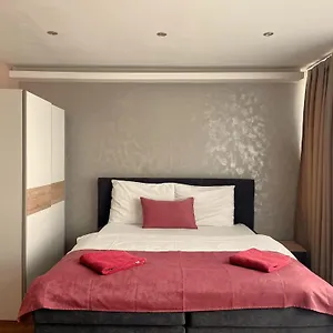  Apartmán Aurellia Serviced